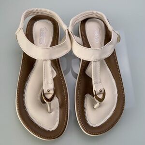 Shibever Women's Cream and Brown Comfort Sandals Flats Size 38 (US 7.5)